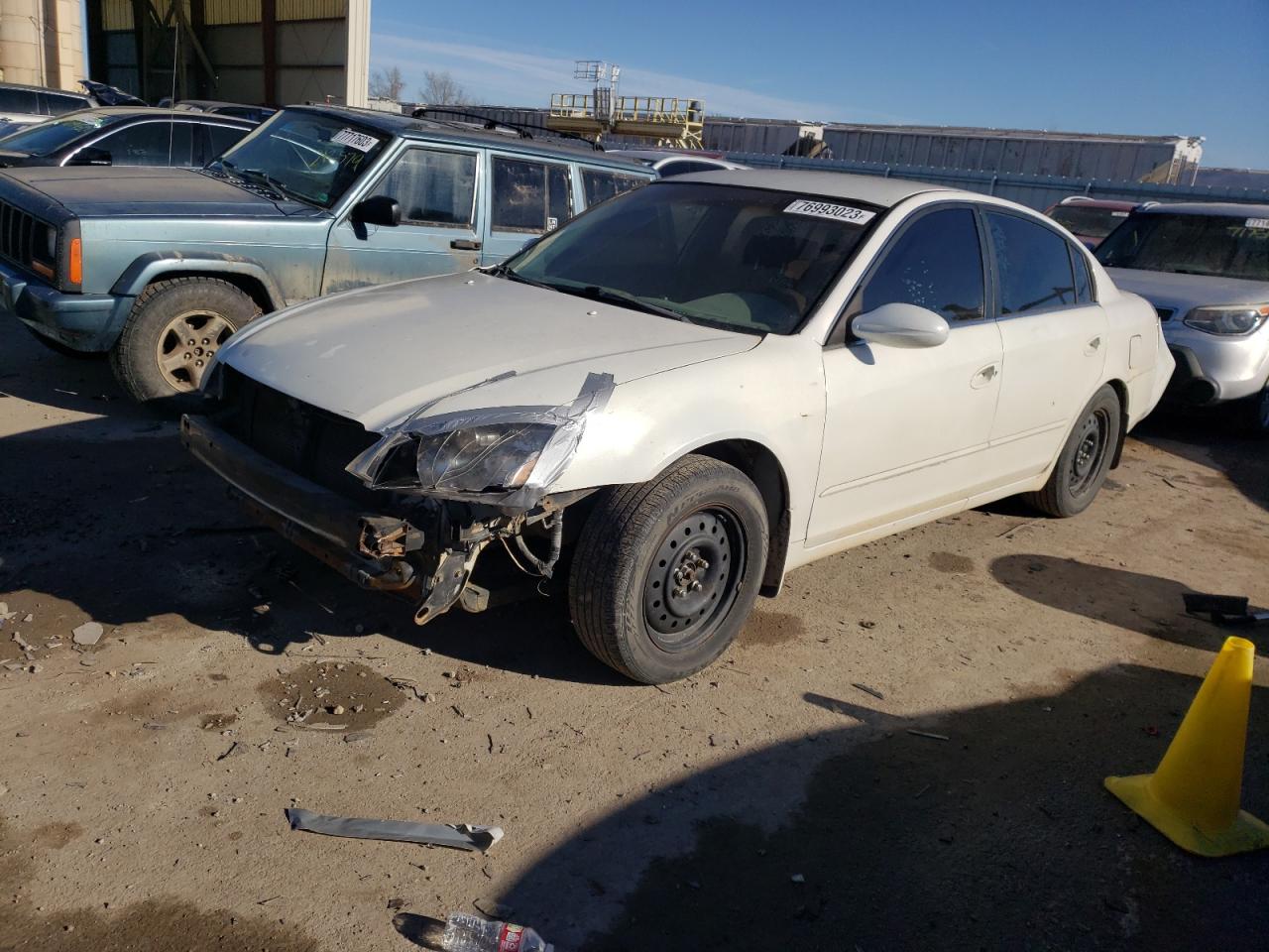 Obraz 1 z 2003 NISSAN ALTIMA BASE 2003 z VIN 1N4AL11D23C326698