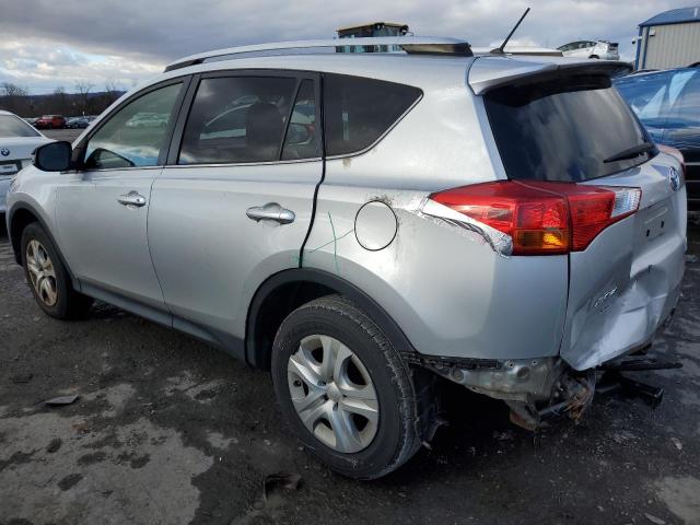 Image 2 of 2015 TOYOTA RAV4 LE 2015 with VIN JTMBFREV7FD143058