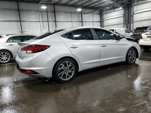 Image 3 of 2019 HYUNDAI ELANTRA SEL 2019 with VIN KMHD84LF3KU772386