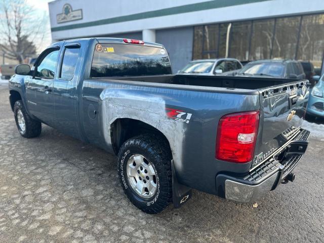 Image 3 of 2012 CHEVROLET SILVERADO K1500 LT 2012 with VIN 1GCRKSE75CZ103739