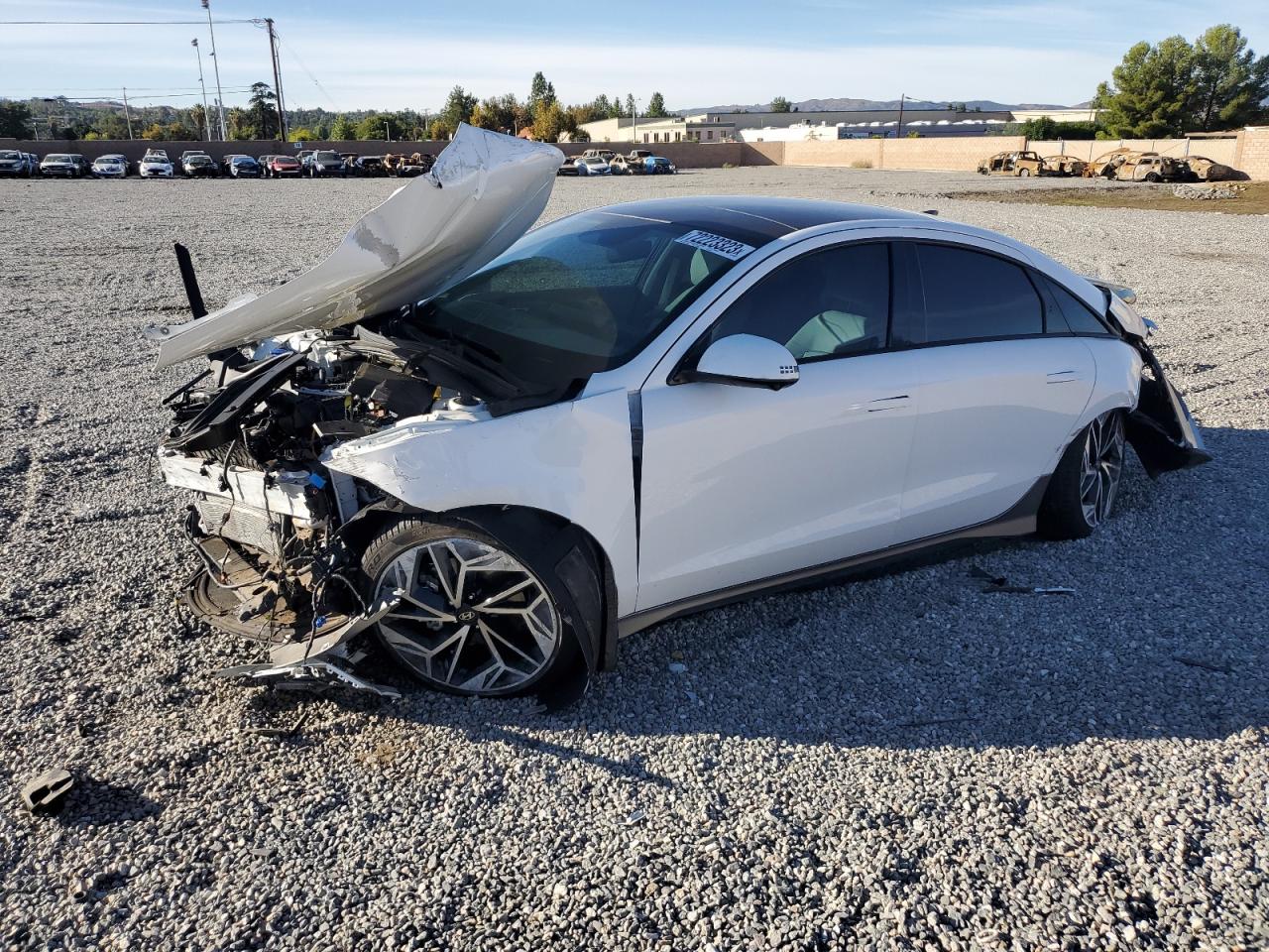 Изображение 1 2023 HYUNDAI IONIQ 6 LIMITED 2023 с VIN KMHM54AA8PA035516