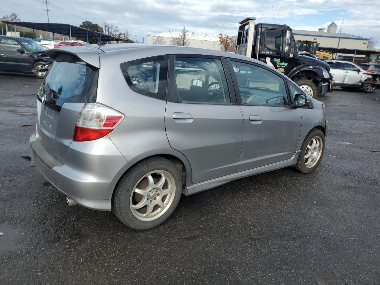 Изображение 3 2009 HONDA FIT SPORT 2009 с VIN JHMGE88449S047862