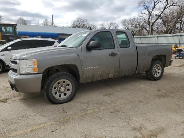 Image 1 of 2007 CHEVROLET SILVERADO C1500 CLASSIC 2007 with VIN 1GCEC19X67Z621901
