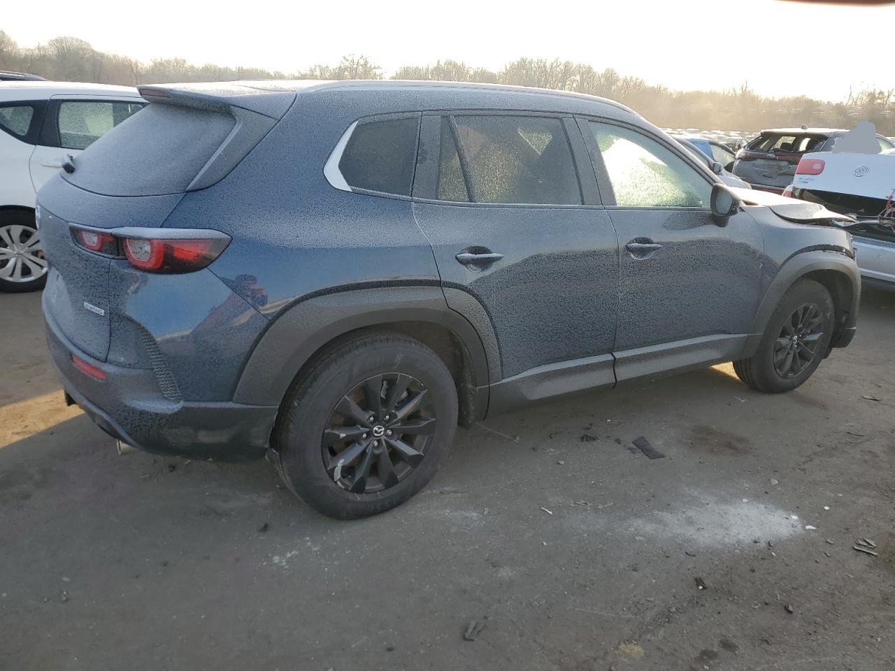 Изображение 3 2023 MAZDA CX-50 SELECT 2023 с VIN 7MMVABAM4PN149055