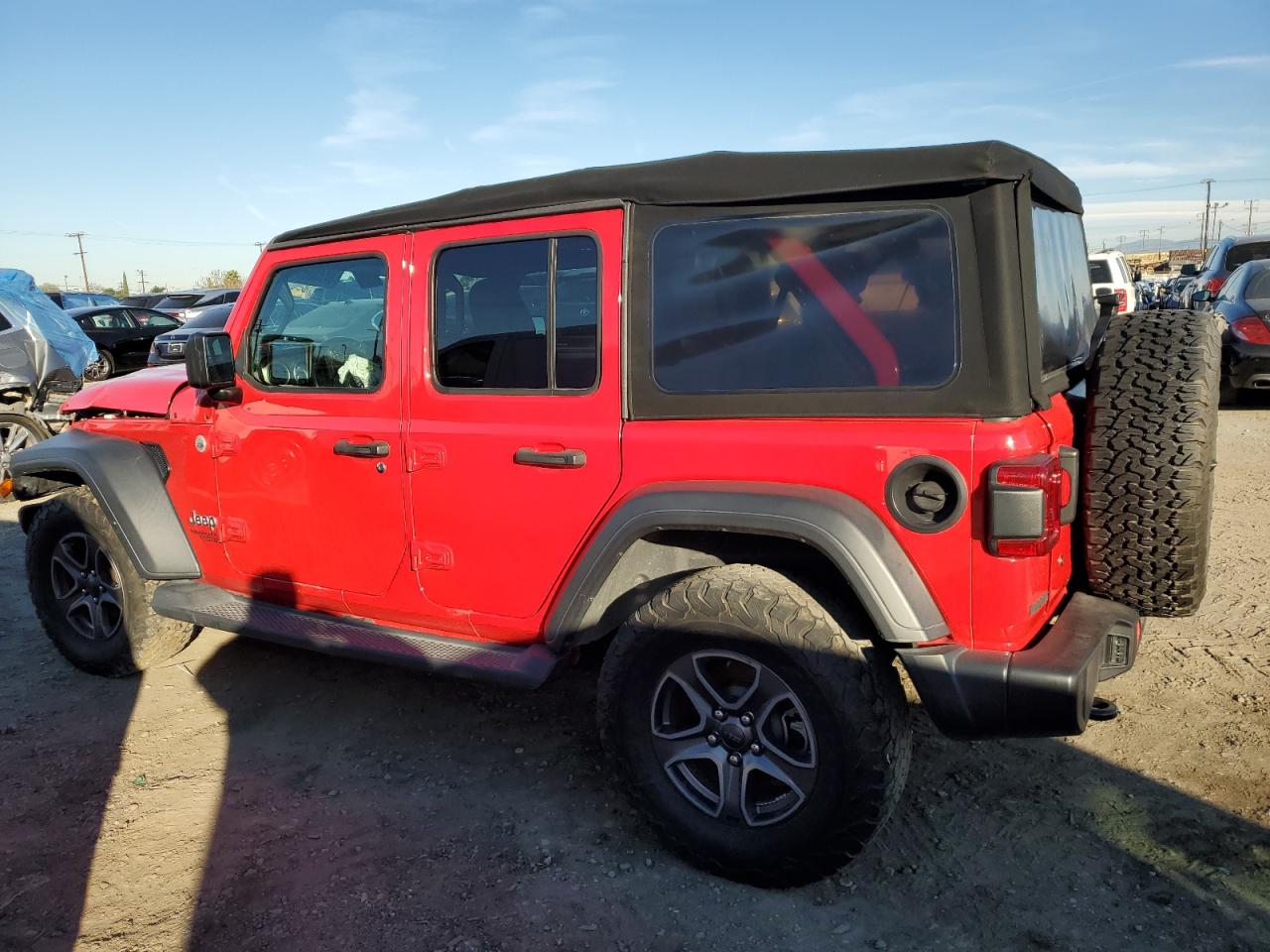 Image 2 of 2018 JEEP WRANGLER UNLIMITED SPORT 2018 with VIN 1C4HJXDN5JW283038