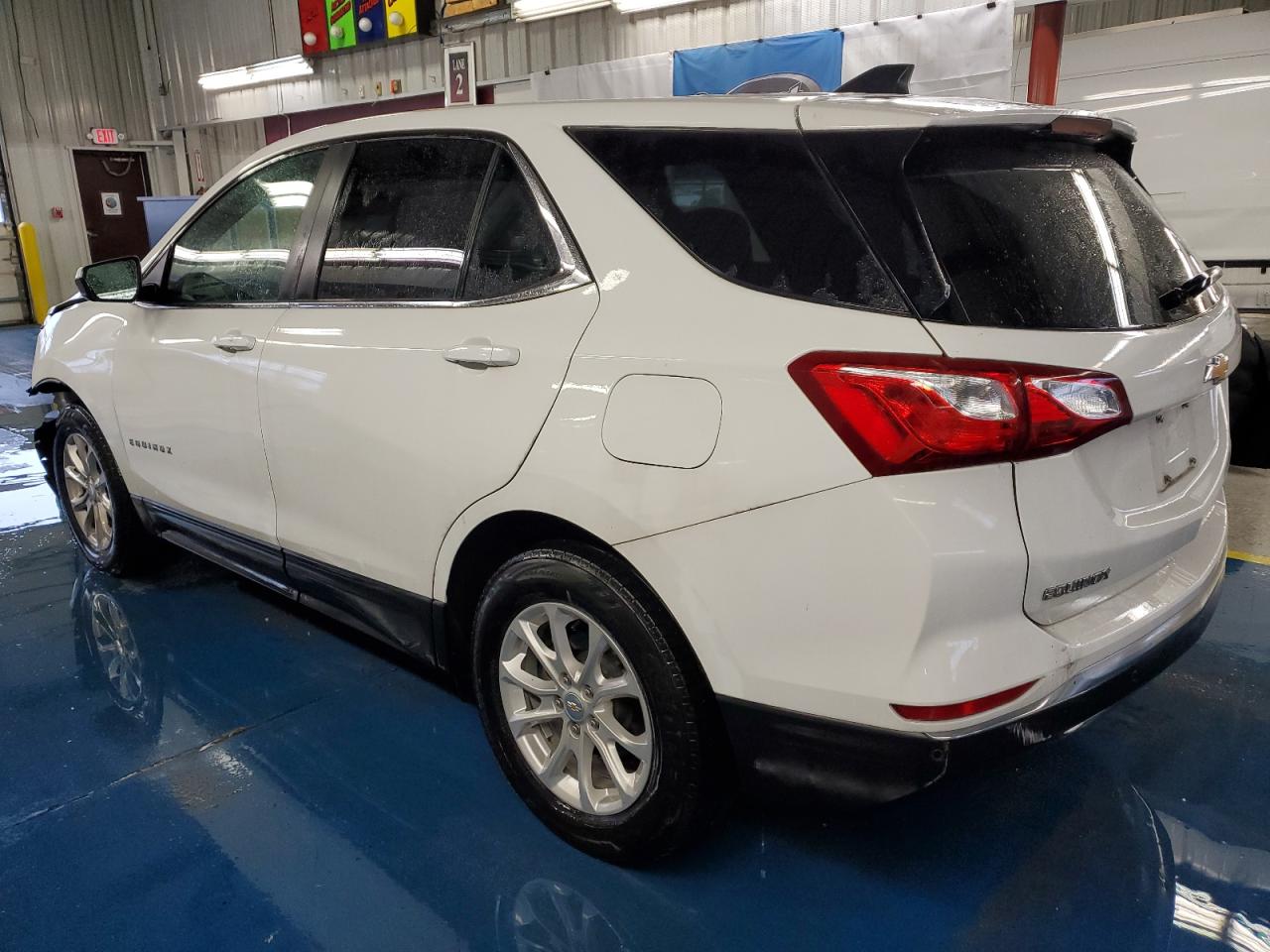 Image 2 of 2021 CHEVROLET EQUINOX LT 2021 with VIN 3GNAXUEVXMS136878