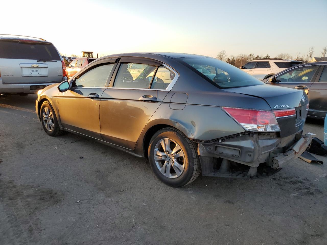 Image 2 of 2011 HONDA ACCORD LXP 2011 with VIN 1HGCP2F42BA081810