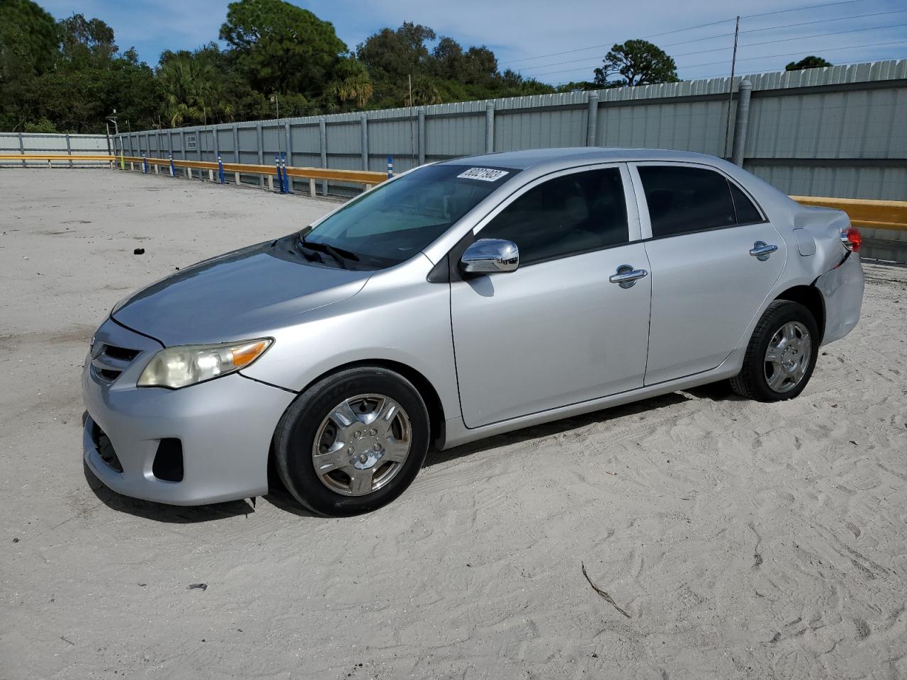 Image 1 of 2013 TOYOTA COROLLA BASE 2013 with VIN 2T1BU4EE3DC985463