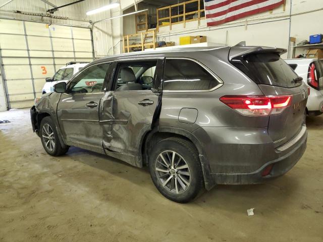 Изображение 2 2017 TOYOTA HIGHLANDER SE 2017 с VIN 5TDJZRFH7HS455982