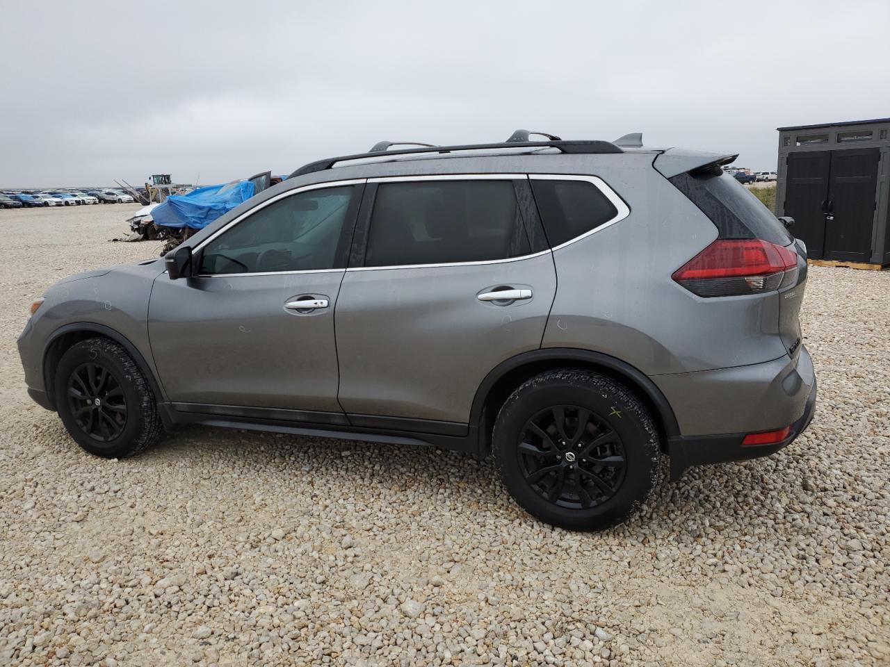 Image 2 of 2018 NISSAN ROGUE S 2018 with VIN 5N1AT2MT1JC735741