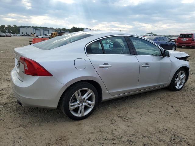 Image 3 of 2015 VOLVO S60 PREMIER 2015 with VIN YV126MFK3F1342367
