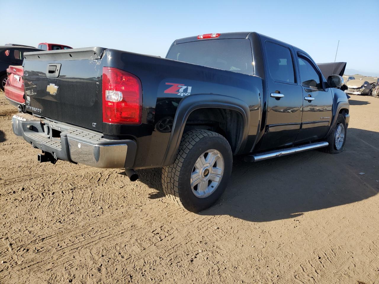 Image 3 of Chevrolet Silverado K1500 Lt 2011 with VIN 1GCPKSE37BF162523
