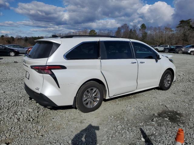 Image 3 of 2022 TOYOTA SIENNA XLE 2022 with VIN 5TDYSKFC4NS060250