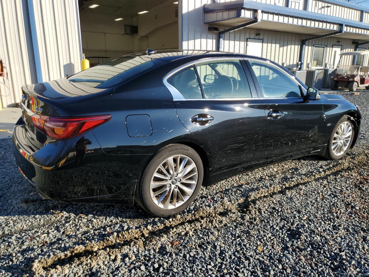 Изображение 3 2019 INFINITI Q50 LUXE 2019 с VIN JN1EV7AR8KM558092