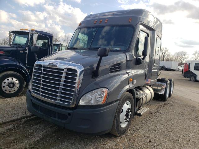 Image 2 of 2017 FREIGHTLINER CASCADIA 113  2017 with VIN 1FUJGHDV2HLJG0450