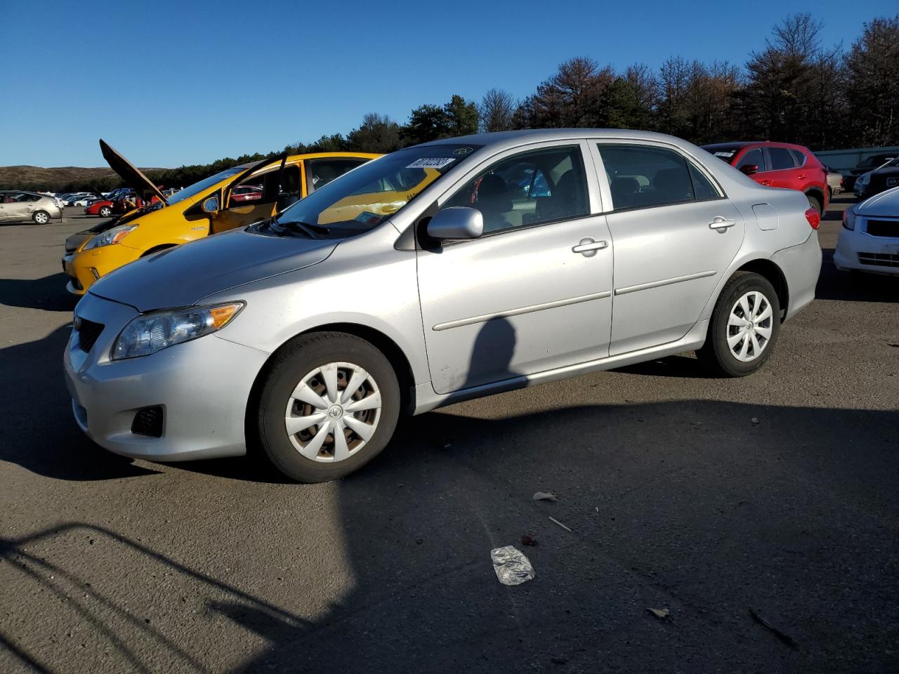 Obraz 1 z 2010 TOYOTA COROLLA BASE 2010 z VIN 1NXBU4EE5AZ361528