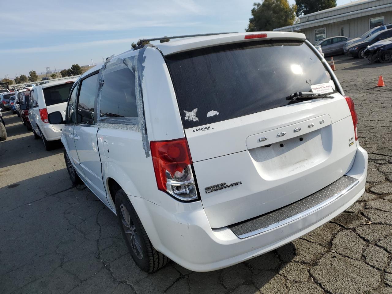 Image 2 of 2017 DODGE GRAND CARAVAN SXT 2017 with VIN 2C4RDGCGXHR865279