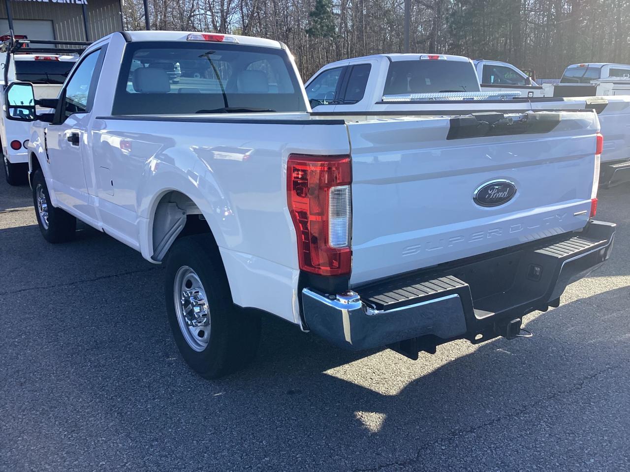 Image 3 of 2017 FORD F250 SUPER DUTY 2017 with VIN 1FTBF2A67HEE53259