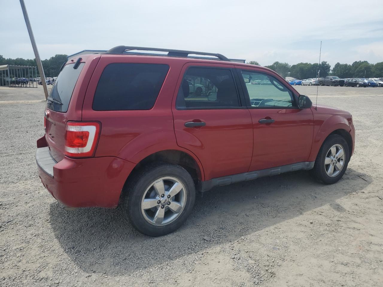 Obraz 3 z 2011 FORD ESCAPE XLT 2011 z VIN 1FMCU9D70BKA98124