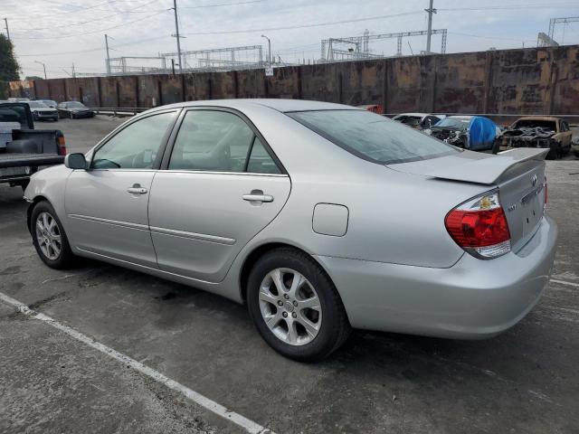 Obraz 2 z 2006 TOYOTA CAMRY LE 2006 z VIN 4T1BF30K86U111001