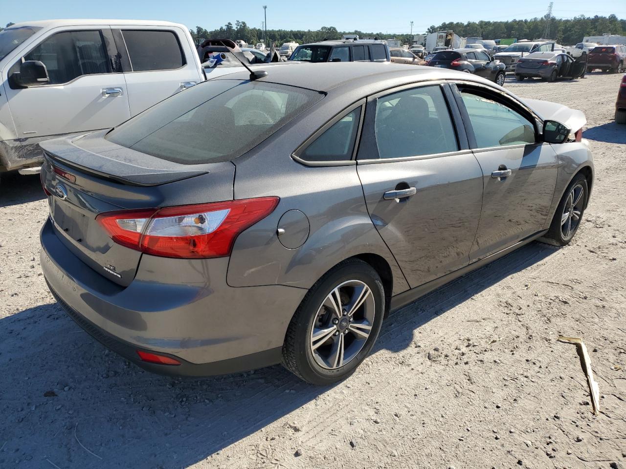 Obraz 3 z 2014 FORD FOCUS SE 2014 z VIN 1FADP3F22EL430163