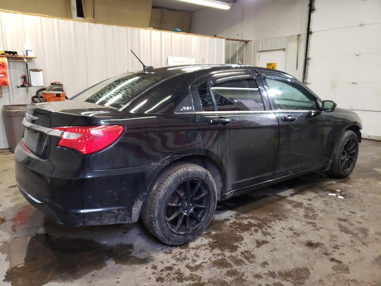Изображение 3 2012 CHRYSLER 200 TOURING 2012 с VIN 1C3CCBBB8CN117593
