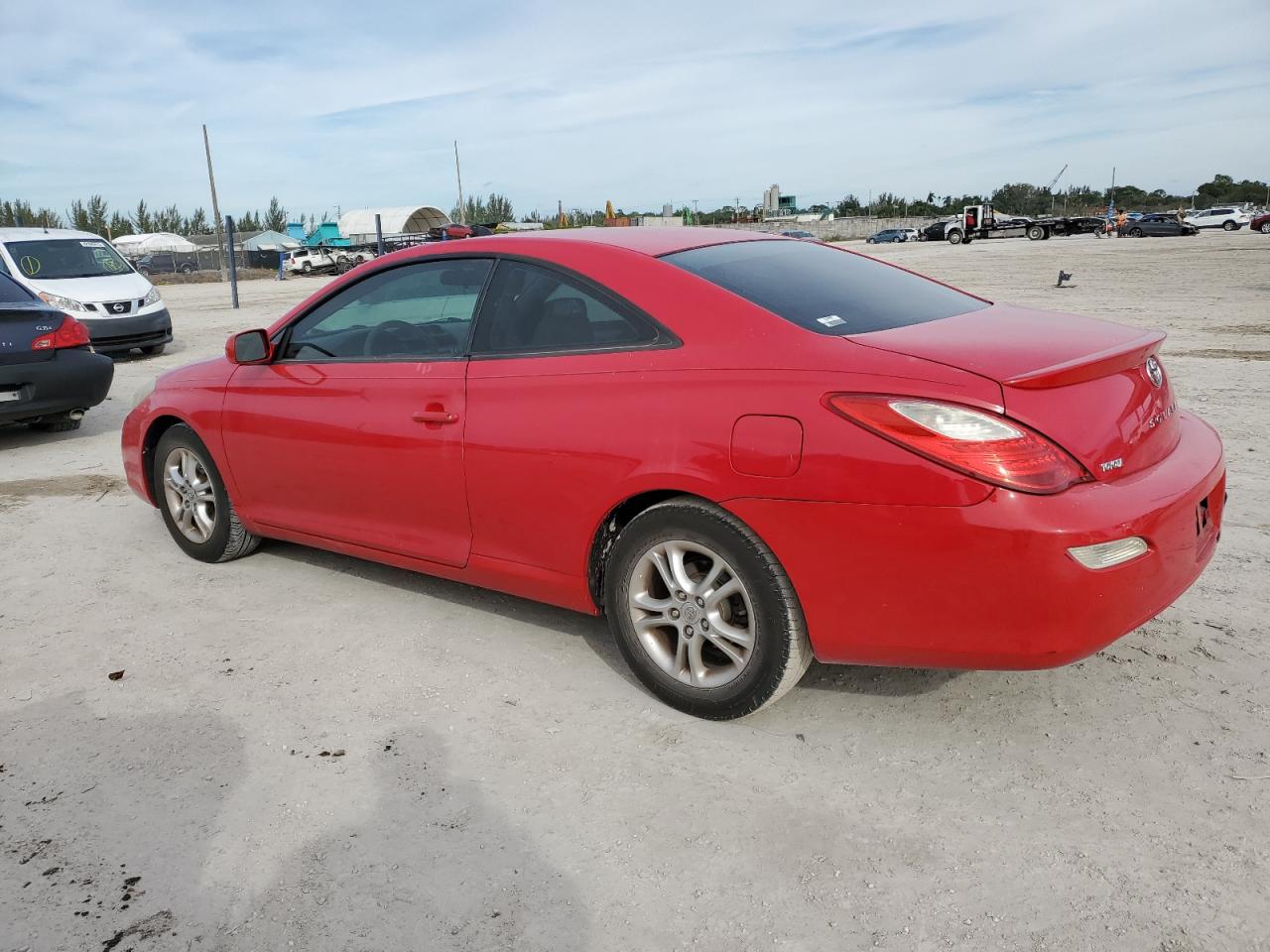 Изображение 2 2007 TOYOTA CAMRY SOLARA SE 2007 с VIN 4T1CE30P57U758301