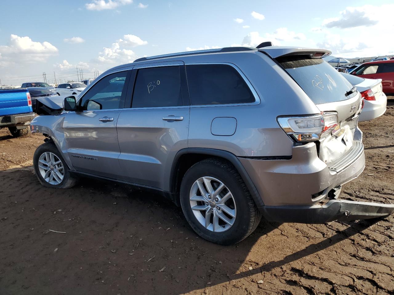Image 2 of 2017 JEEP GRAND CHEROKEE LAREDO 2017 with VIN 1C4RJEAG9HC788963