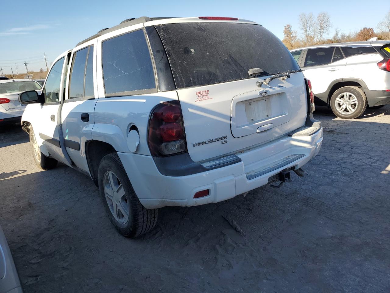 Изображение 2 2005 CHEVROLET TRAILBLAZER LS 2005 с VIN 1GNDT13S852199586