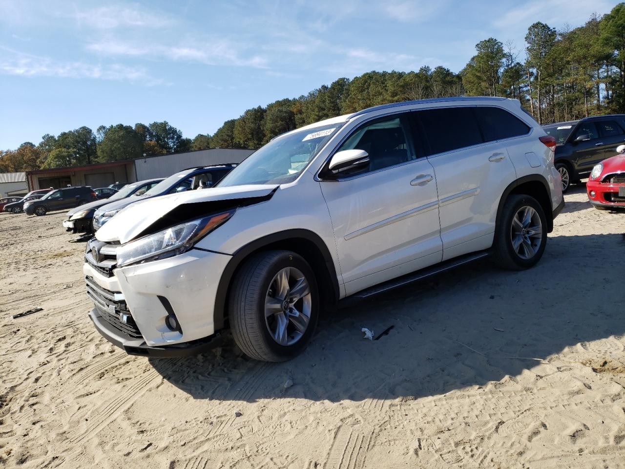 Obraz 1 z 2017 TOYOTA HIGHLANDER LIMITED 2017 z VIN 5TDDZRFH8HS367035