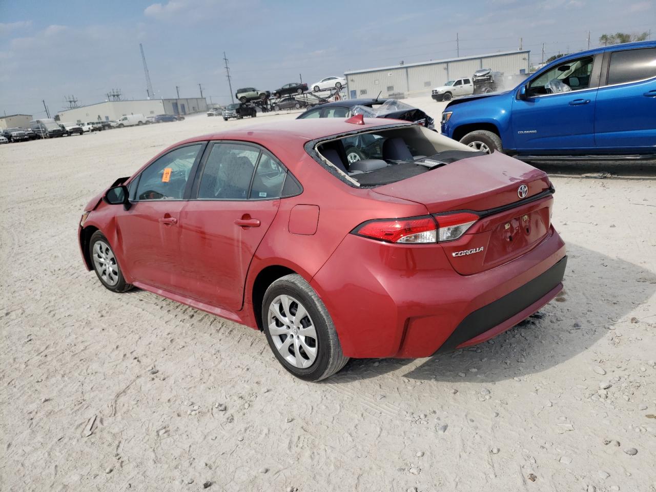 Image 2 of 2020 TOYOTA COROLLA LE 2020 with VIN 5YFEPRAE9LP099735