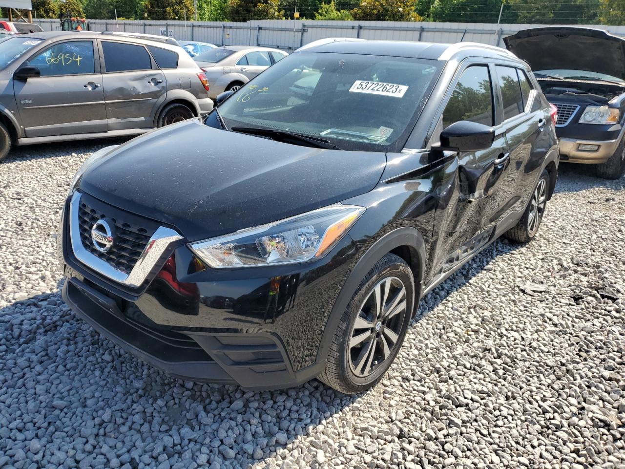 Image 1 of 2019 NISSAN KICKS S 2019 with VIN 3N1CP5CUXKL558516