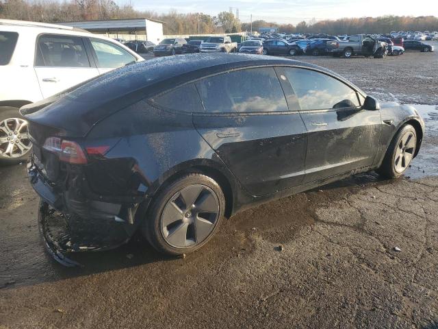 Obraz 3 z 2022 TESLA MODEL 3  2022 z VIN 5YJ3E1EA9NF332095
