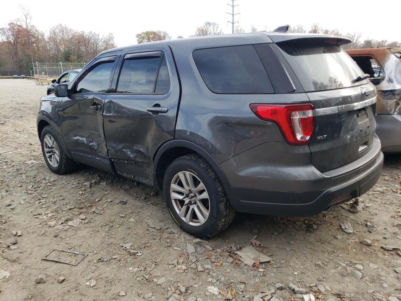 Изображение 2 2018 FORD EXPLORER XLT 2018 с VIN 1FM5K8D87JGC81832
