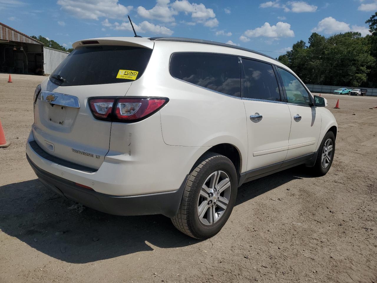 Obraz 3 z 2015 CHEVROLET TRAVERSE LT 2015 z VIN 1GNKRHKD7FJ112253