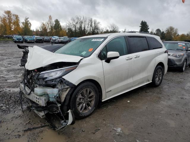Obraz 1 z 2021 TOYOTA SIENNA XLE 2021 z VIN 5TDJRKEC9MS022106