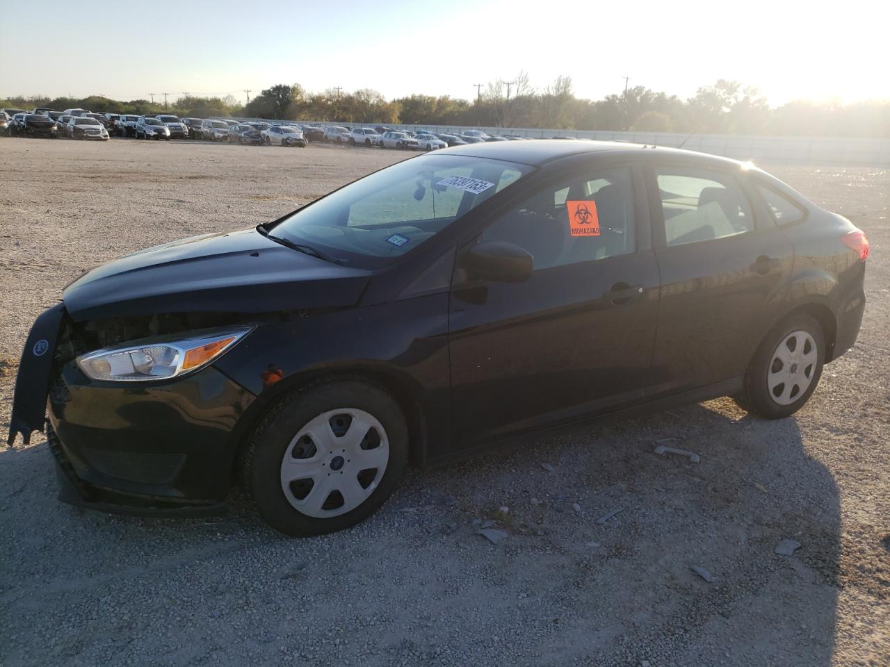 Image 1 of 2018 FORD FOCUS S 2018 with VIN 1FADP3E20JL239594