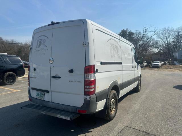 Image 3 of 2015 MERCEDES-BENZ SPRINTER 2500 2015 with VIN WD3PE7DC1F5954131