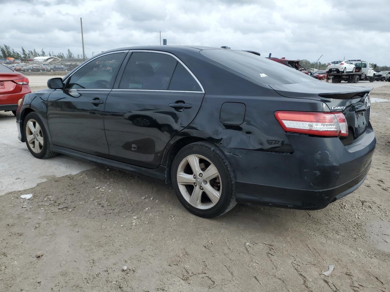 Image 2 of 2011 TOYOTA CAMRY BASE 2011 with VIN 4T1BF3EK1BU208351