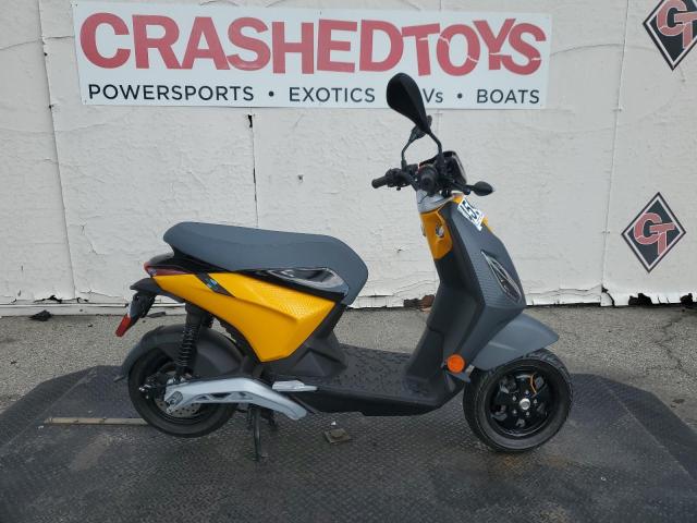 Image 1 of 2022 PIAGGIO 1 ACTIVE 2022 with VIN ZAPME1EB0N4000291