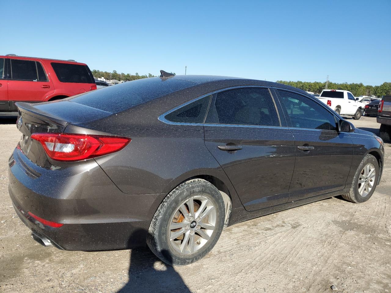 Изображение 3 2017 HYUNDAI SONATA SE 2017 с VIN 5NPE24AF5HH523927