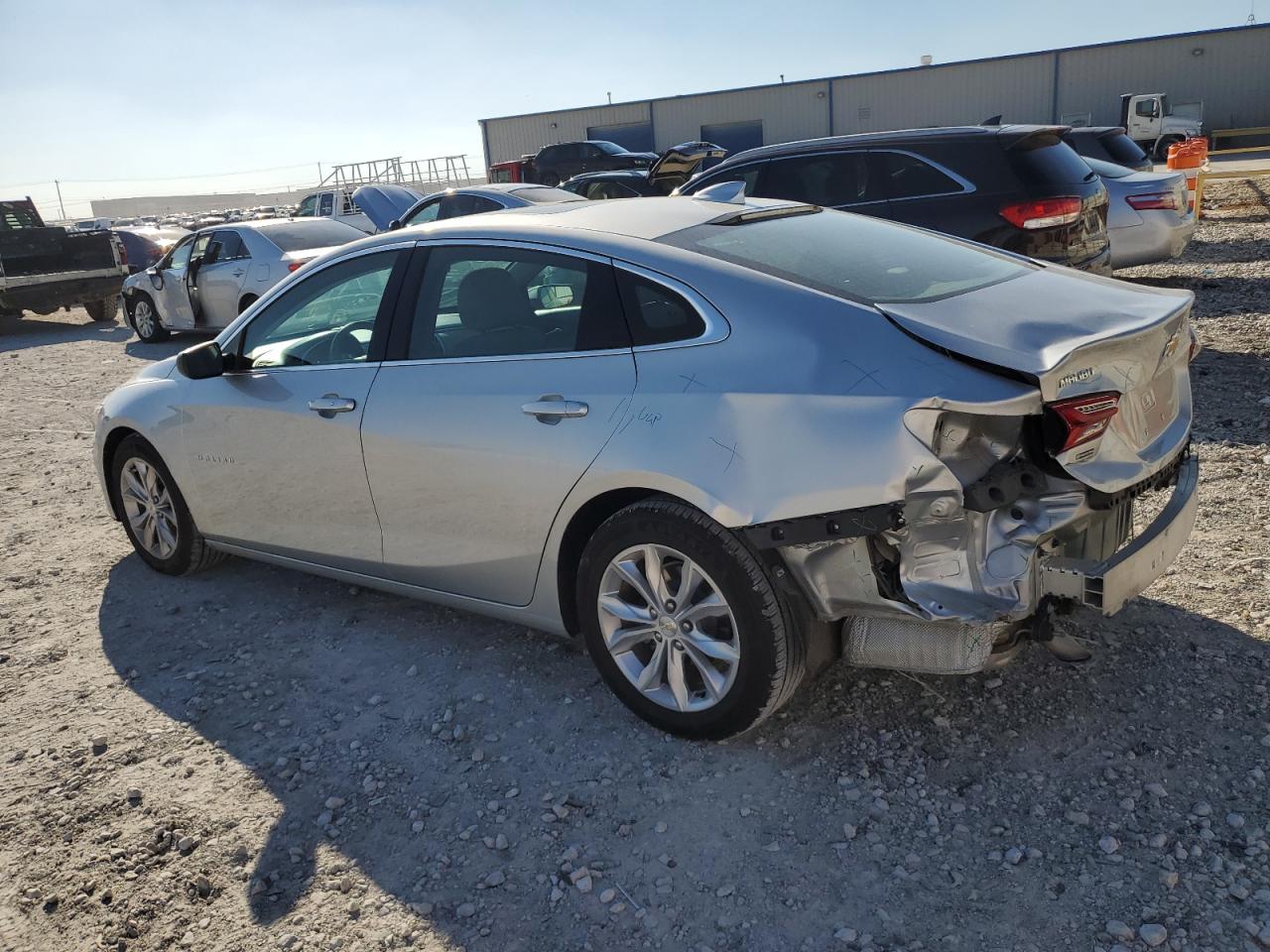 Image 2 of 2021 CHEVROLET MALIBU LT 2021 with VIN 1G1ZD5STXMF033907