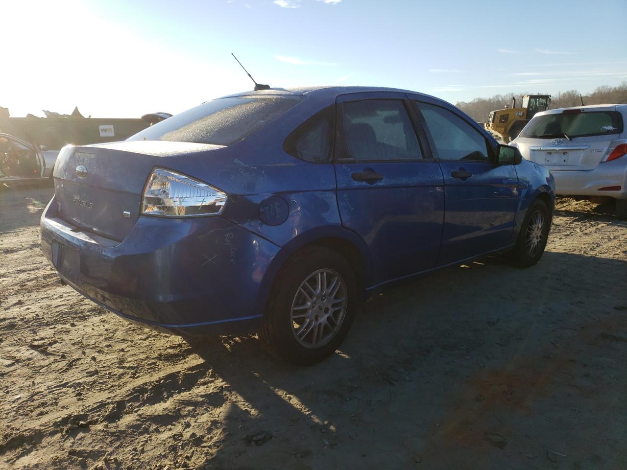 Obraz 3 z 2010 FORD FOCUS SE 2010 z VIN 1FAHP3FN7AW253646