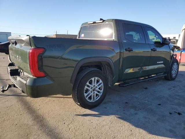 Изображение 3 2022 TOYOTA TUNDRA CREWMAX SR 2022 с VIN 5TFLA5AB6NX006553