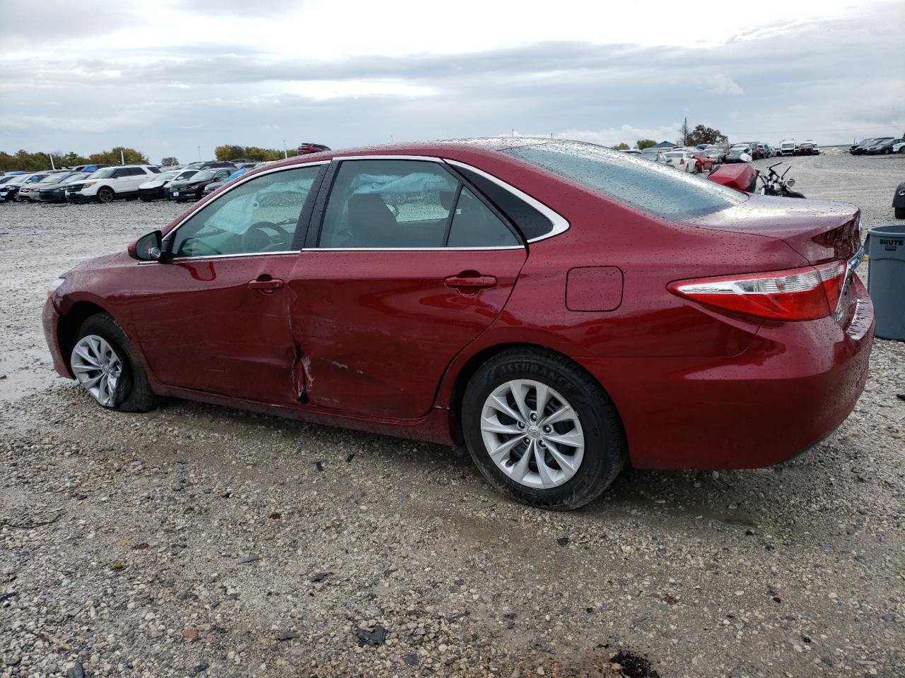 Изображение 2 2017 TOYOTA CAMRY LE 2017 с VIN 4T1BF1FK7HU770329
