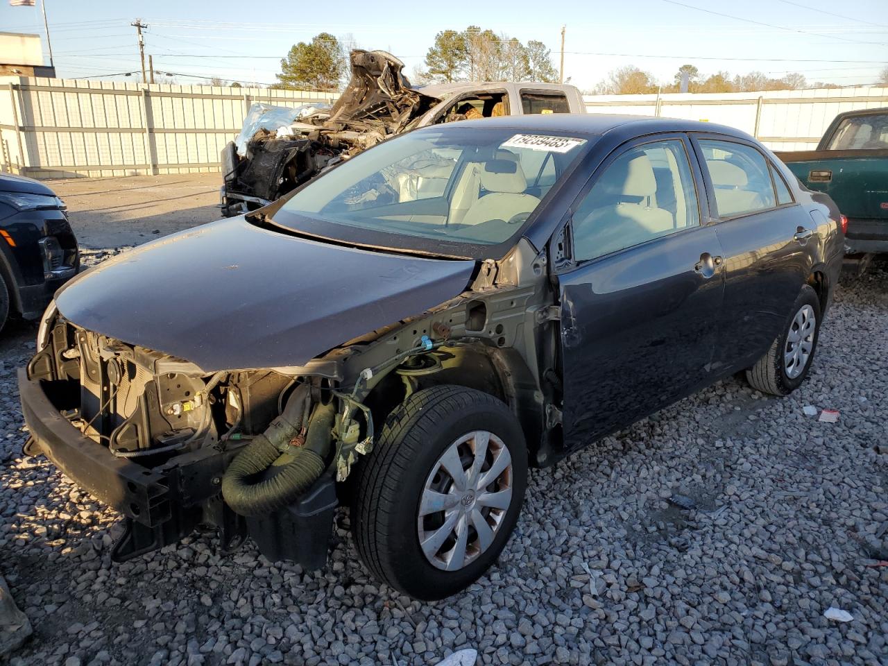 Obraz 1 z 2010 TOYOTA COROLLA BASE 2010 z VIN 2T1BU4EE1AC515203