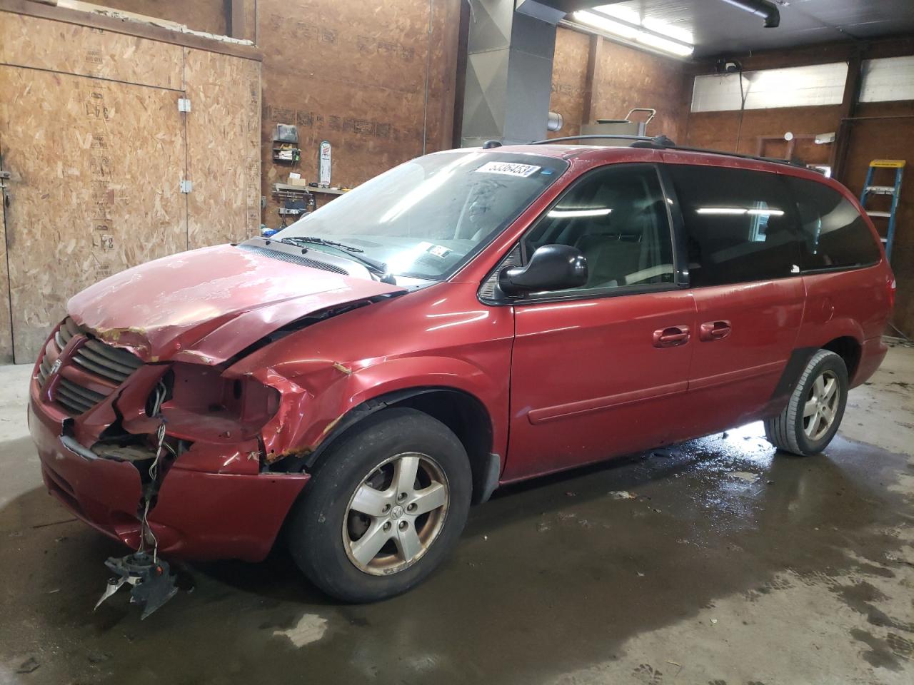 Image 1 of 2005 DODGE GRAND CARAVAN SXT 2005 with VIN 2D4GP44L85R585254