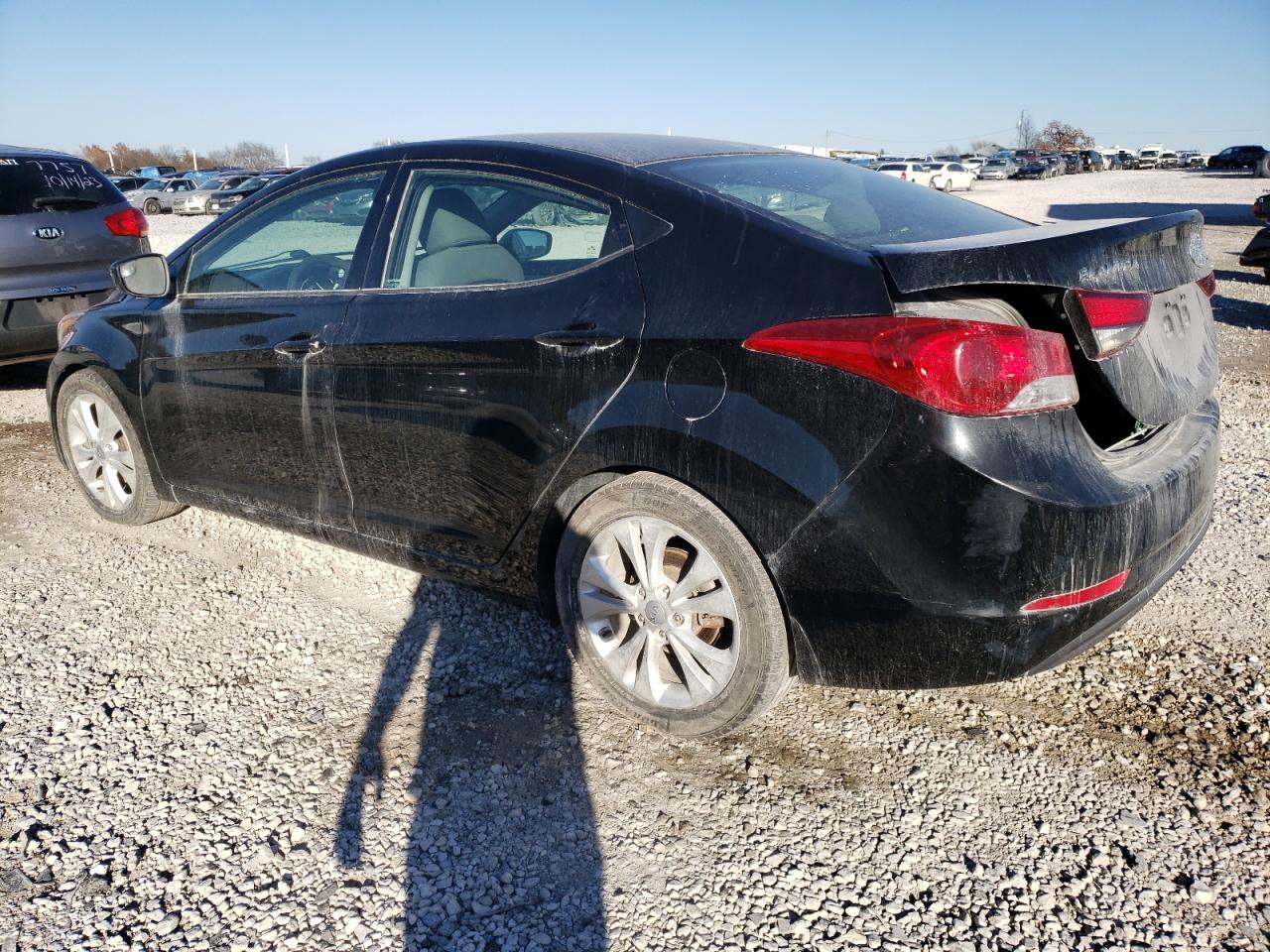 Image 2 of Hyundai Elantra Se 2014 with VIN 5NPDH4AE3EH471064