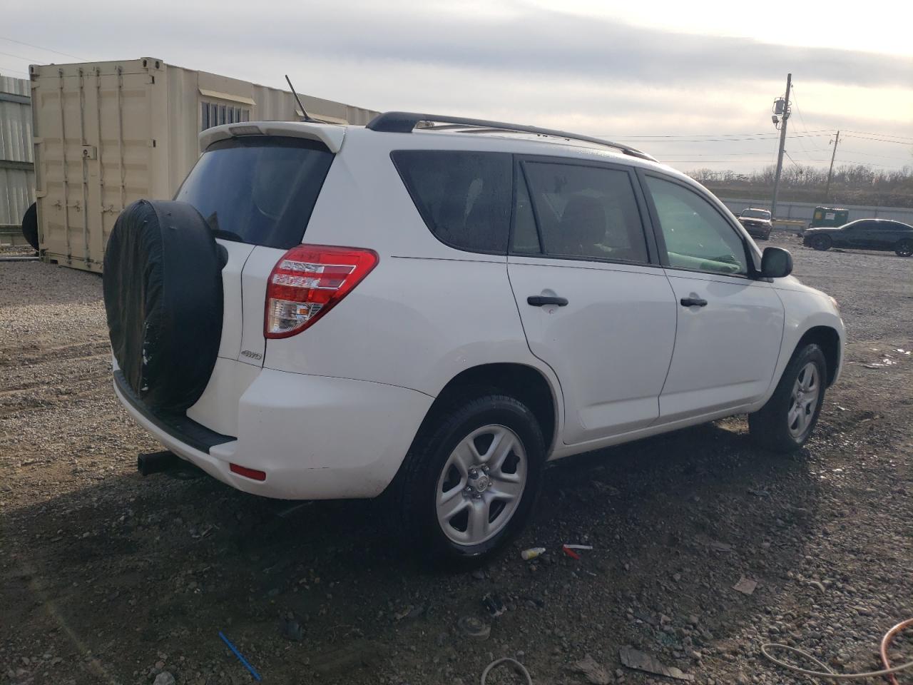 Image 3 of 2011 TOYOTA RAV4  2011 with VIN 2T3BF4DVXBW120892