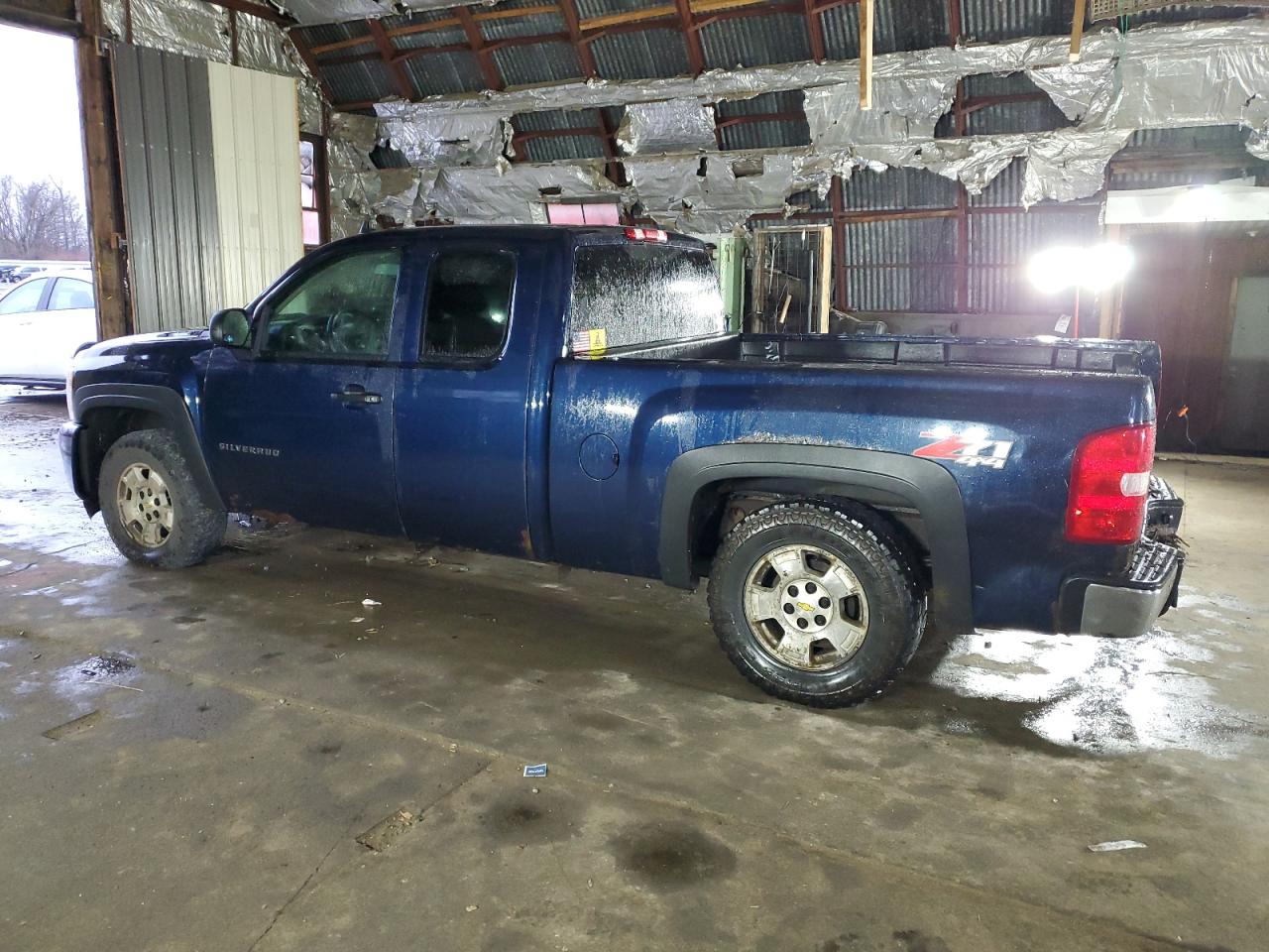 Изображение 2 2010 CHEVROLET SILVERADO K1500 LT 2010 с VIN 1GCSKSE32AZ211036